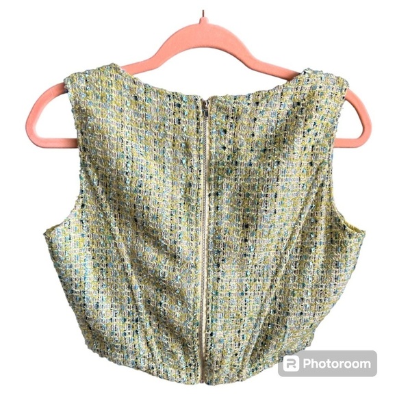 BRAND NEW Bailey Rose tweed crop top in green size Small - Picture 3 of 4